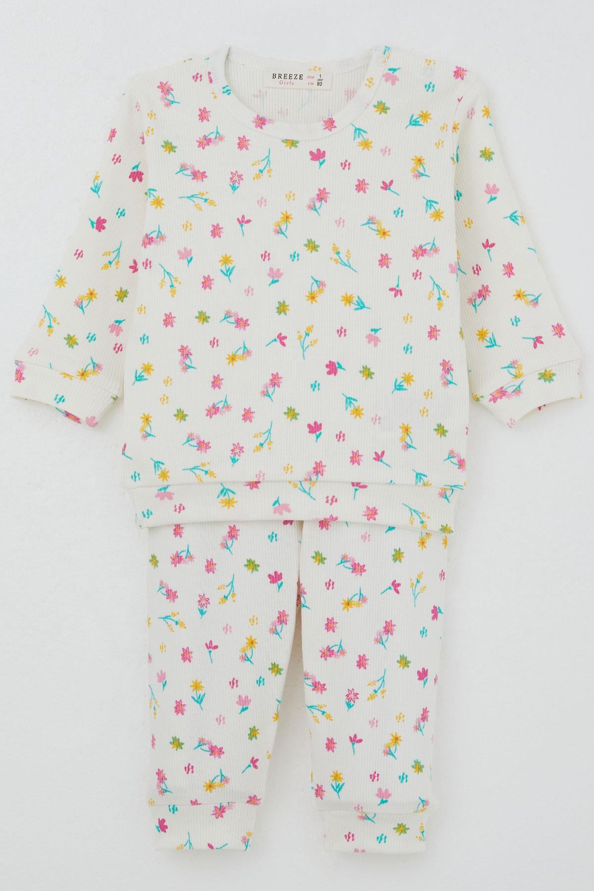 Breeze Kız Bebek Pijama Takımı Omuzdan Patlı Renkli Çiçek Desenli Ekru (4 Ay-1 Yaş)