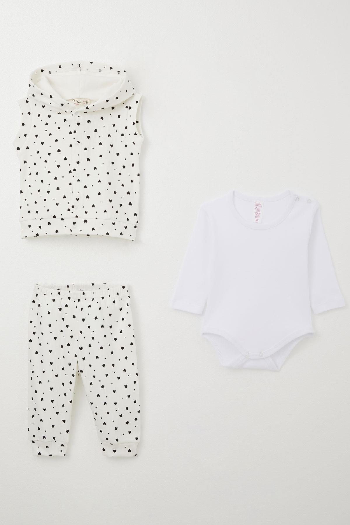 Breeze Kız Bebek Zıbınlı 3 lü Takım Minik Kalp Desenli Beyaz (4 Ay-1 Yaş)