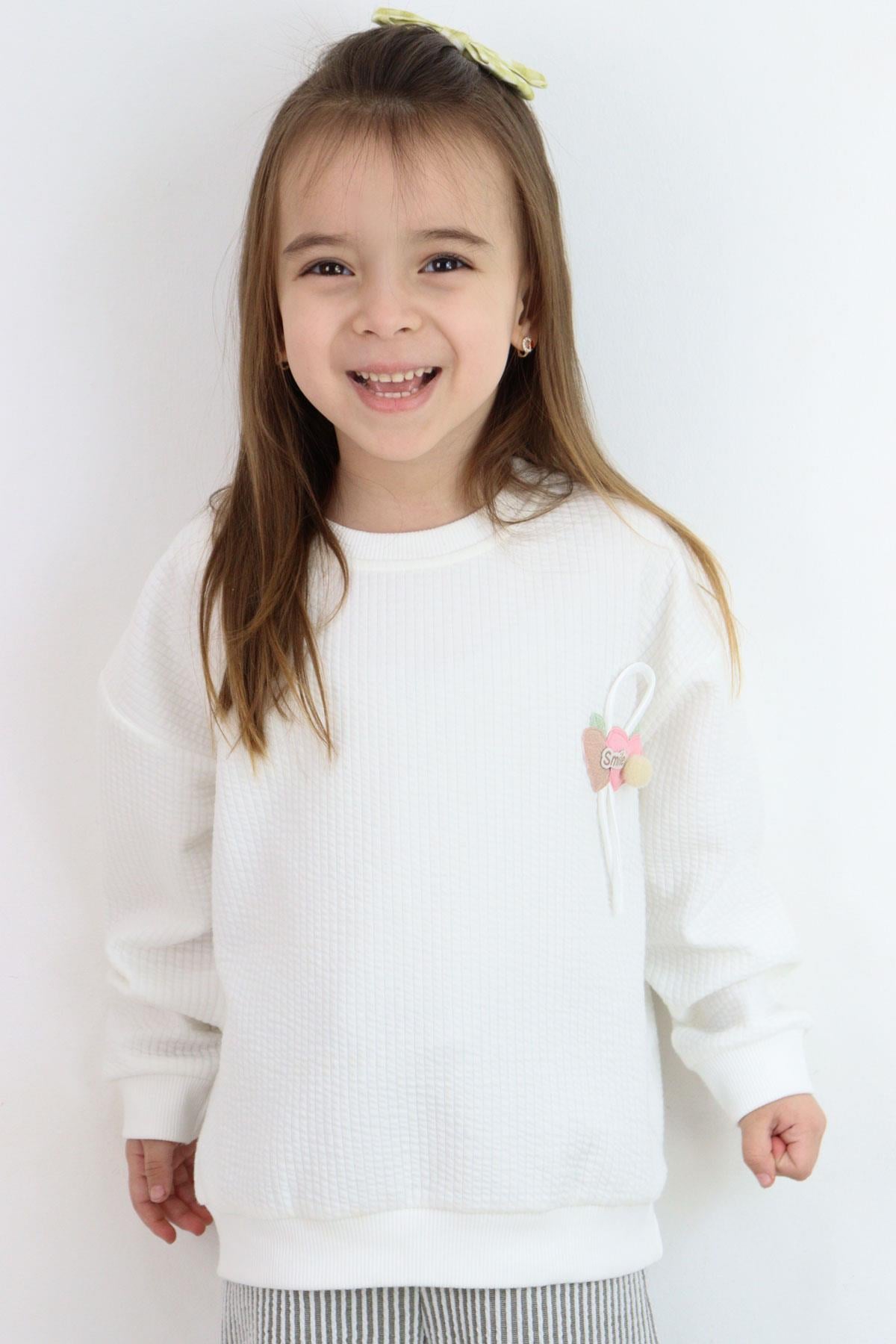 Breeze Kız Çocuk Sweatshirt Waffle Dokulu Kalpli Ponponlu Arma Detaylı Ekru (5-9 Yaş)