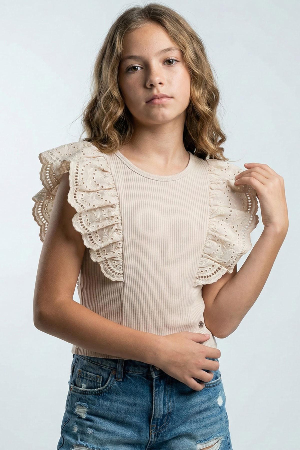 Breeze Kız Çocuk Tişört Güpürlü Çiçek & Yaprak Nakışlı Bej (6-12 Yaş)