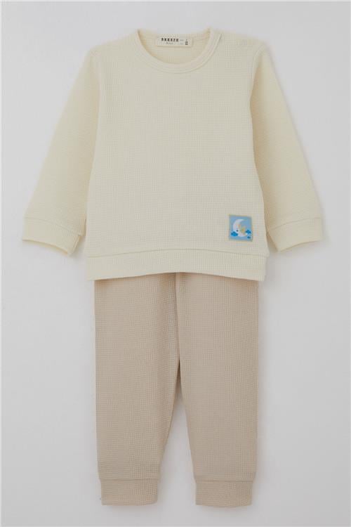 Breeze Erkek Bebek Pijama Takımı Omuzdan Patlı Sevimli Uykucu Yıldız Armalı Krem (4 Ay-1 Yaş)