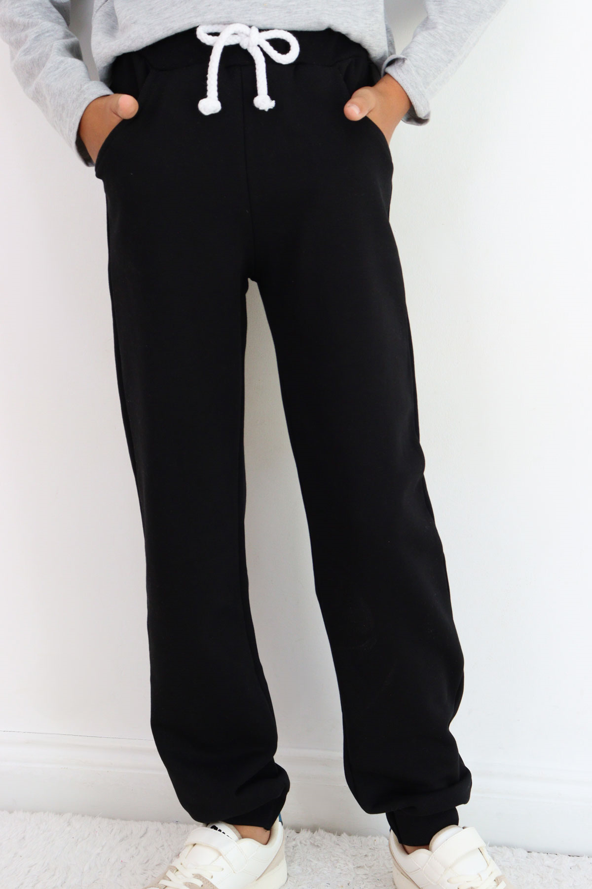 Breeze Çocuk Eşofman Altı Unisex Bağcıklı Cepli Düz Renk Siyah (10-14 Yaş)