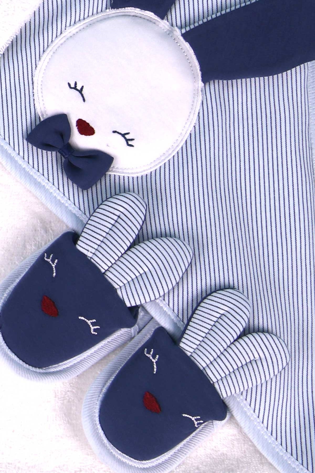 Tavşan Desenli Bebe Mavisi 0-3 Ay - Erkek Bebek Bornoz Seti