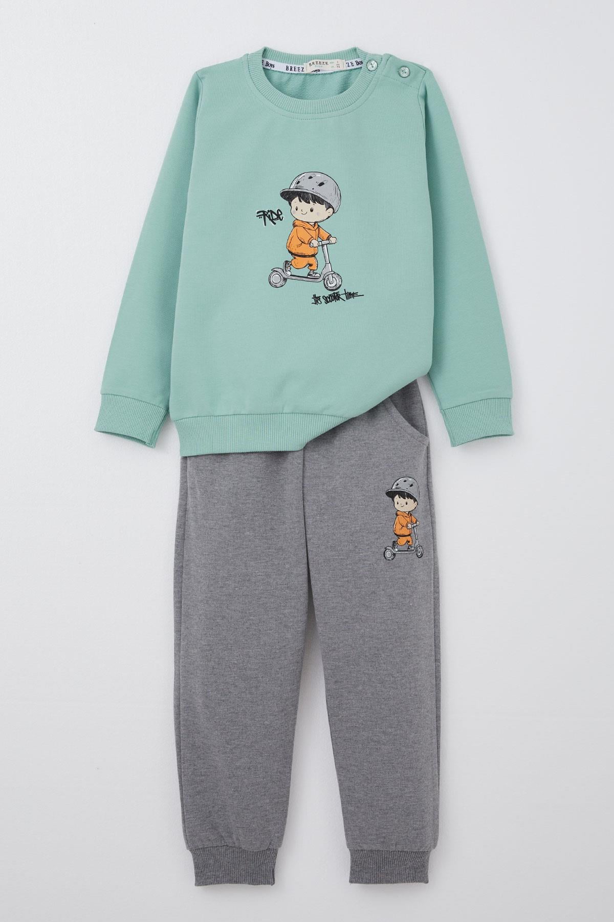 Breeze Erkek Bebek Eşofman Takım Scooter Süren Çocuk Baskılı Su Yeşili (9 Ay-3 Yaş)