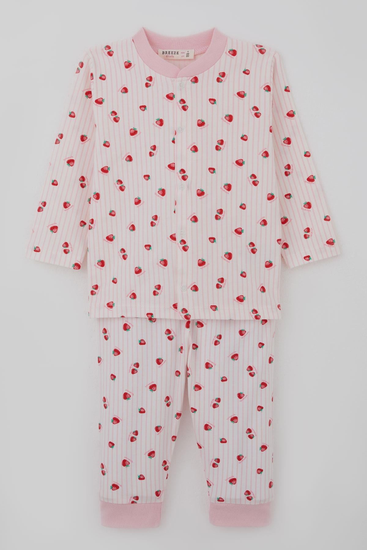 Breeze Kız Bebek Pijama Takımı Önden Çıtçıtlı Çilek Desenli Ekru (4 Ay-1 Yaş)