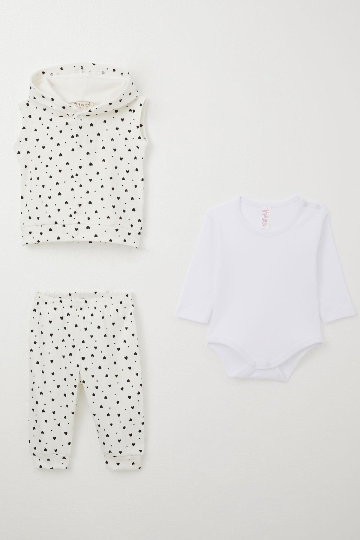 Breeze Kız Bebek Zıbınlı 3 lü Takım Minik Kalp Desenli Beyaz (4 Ay-1 Yaş)