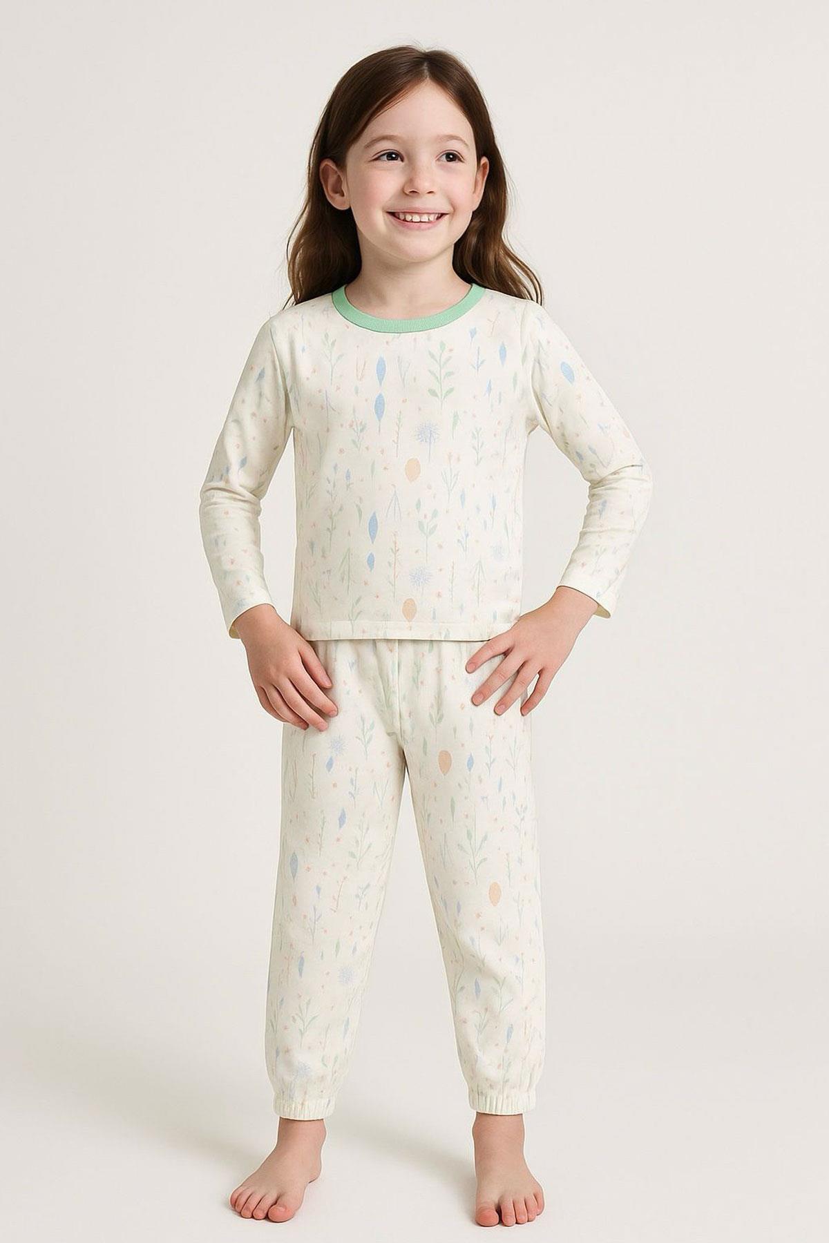 Breeze Kız Çocuk Pijama Takımı Bahar Fısıltısı Renkli Yapraklar Desenli Ekru (4-8 Yaş)
