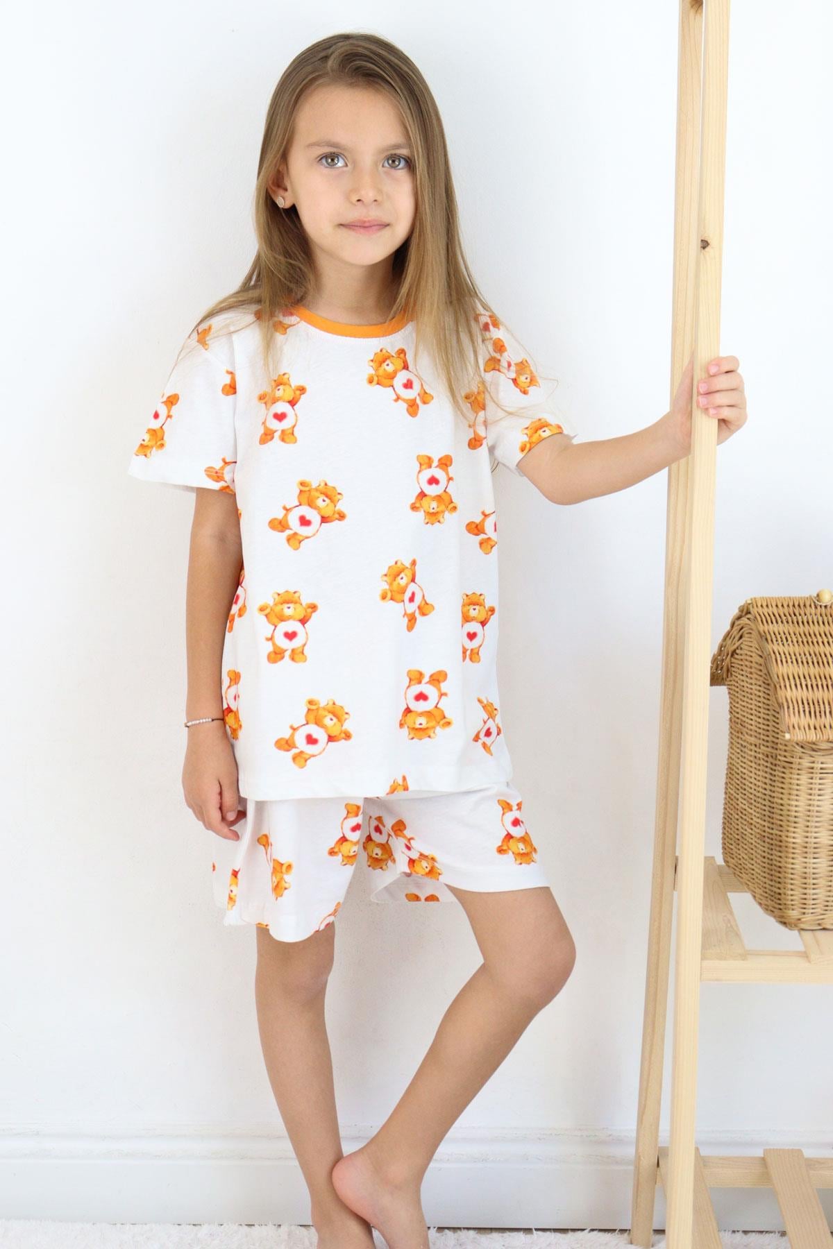 Breeze Kız Çocuk Şortlu Pijama Takımı Kalpli Bebek Ayıcık Desenli Beyaz (4-8 Yaş)