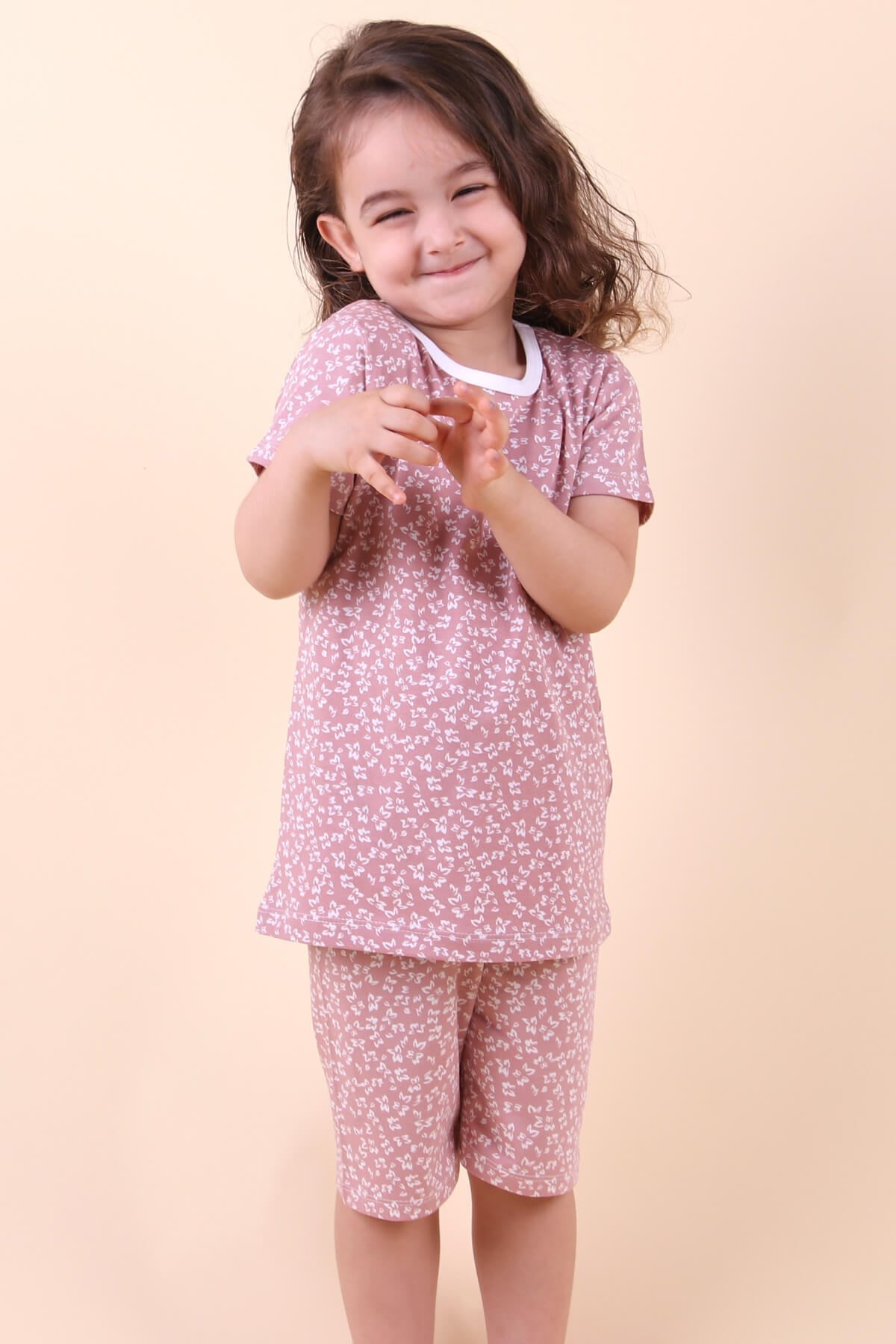 Breeze Kız Çocuk Şortlu Pijama Takımı Desenli Ekru (2-6 Yaş)