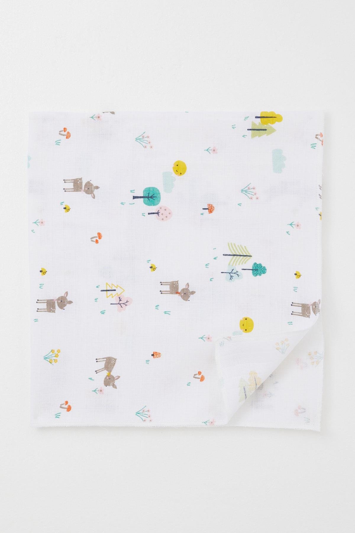 Breeze Yenidoğan Bebek Müslin Battaniye Bahar Temalı Ceylancık Desenli Beyaz (Standart)