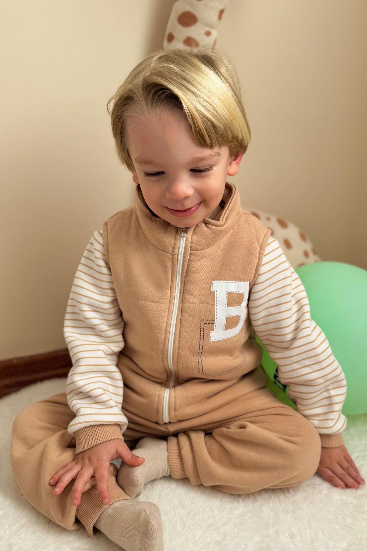 Donino Erkek Çocuk Eşofman Takımı B Harfi Baskılı Yelekli Bej (2-5 Yaş)