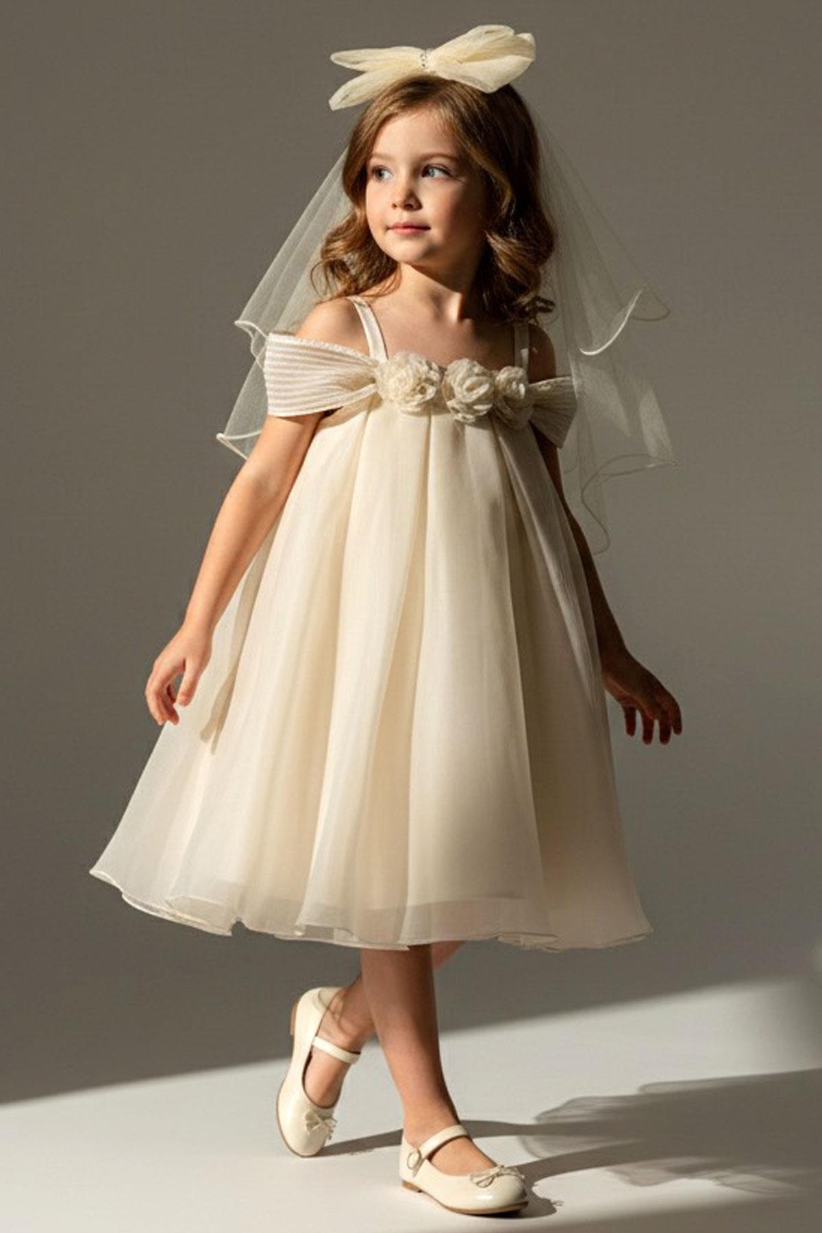 Monita Kız Çocuk Abiye Elbise Çiçek Aksesuarlı Tüllü Toka Detaylı Krem (4-8 Yaş)