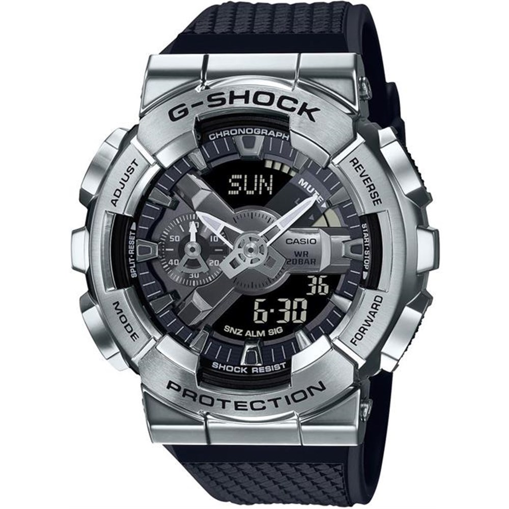 Casio GM-110-1ADR G-shock Erkek Kol Saati