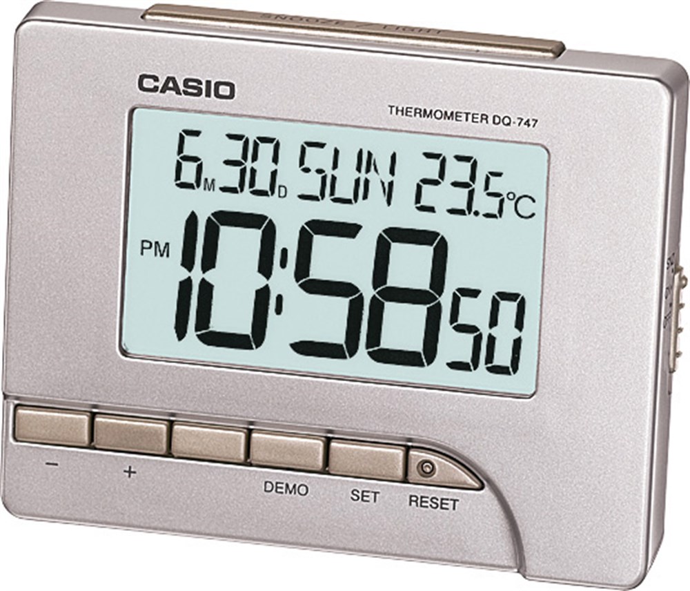 Casio DQ-747-8DF Masa Saati