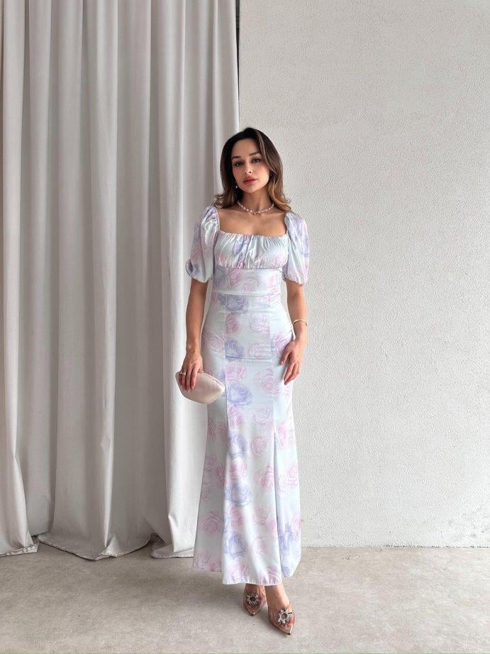 Göğüs Drape Pastel Çiçek Desenli Maxi Boy Saten Elbise Kısa Kol - MAVİ