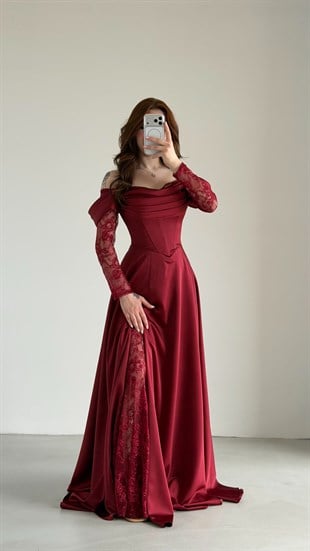 Korsaj Formlu Dantel Detaylı Madonna Yaka Abiye Elbise - Bordo