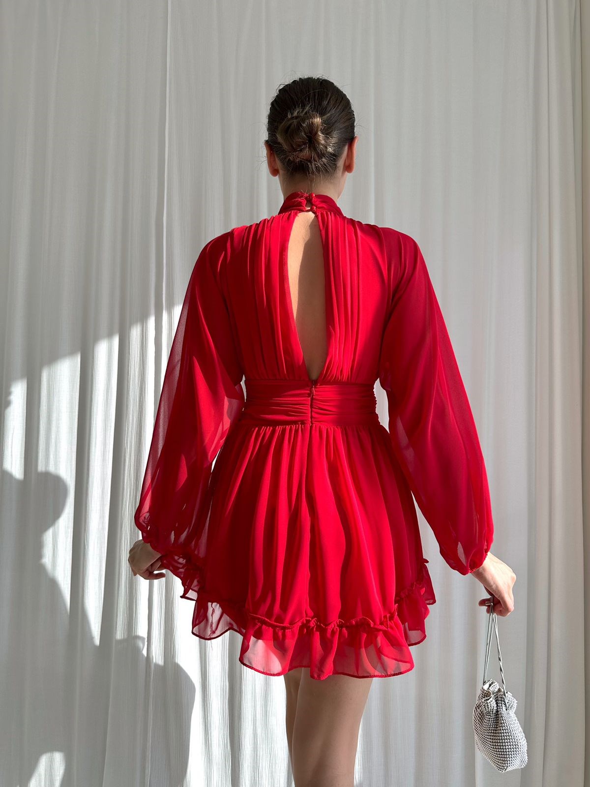 Boğazlı Etek Ucu Fırfırlı Uzun Tül Kol Şifon Kadın Elbise - KIRMIZI