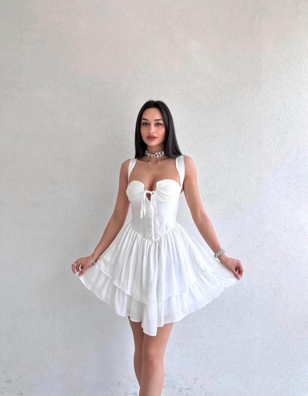 Göğüs Detaylı Kalın Askılı Sırt Dekolteli Mini Elbise - BEYAZ