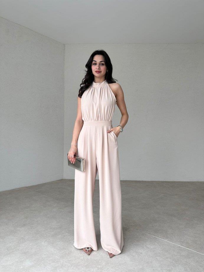 Halter Yaka Kolsuz Drapeli Plazzo Model Belden Oturtmalı Cepli Bol Paça Uzun Tulum - TAŞ RENGİ · 2