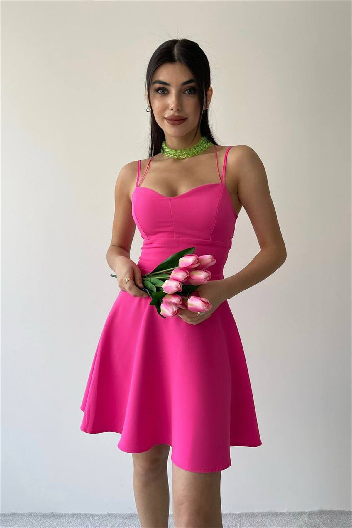 Kalp Yaka Askı Sırt Detay Elbise - FUŞYA