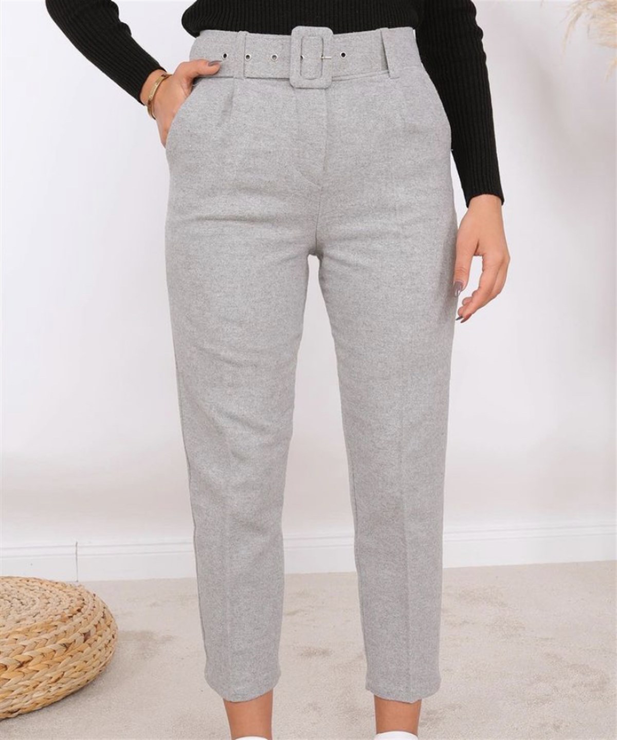 Kaşe Kumaş Kemerli Pantolon- Açık Gri · 2
