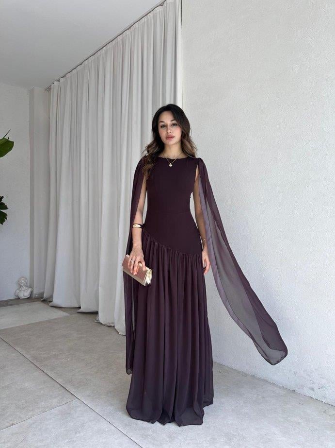 Maxi Boy Şifon Kumaş Pelerinli Erek Kısmı Pilili Abiye Elbise - ACI KAHVERENGİ 