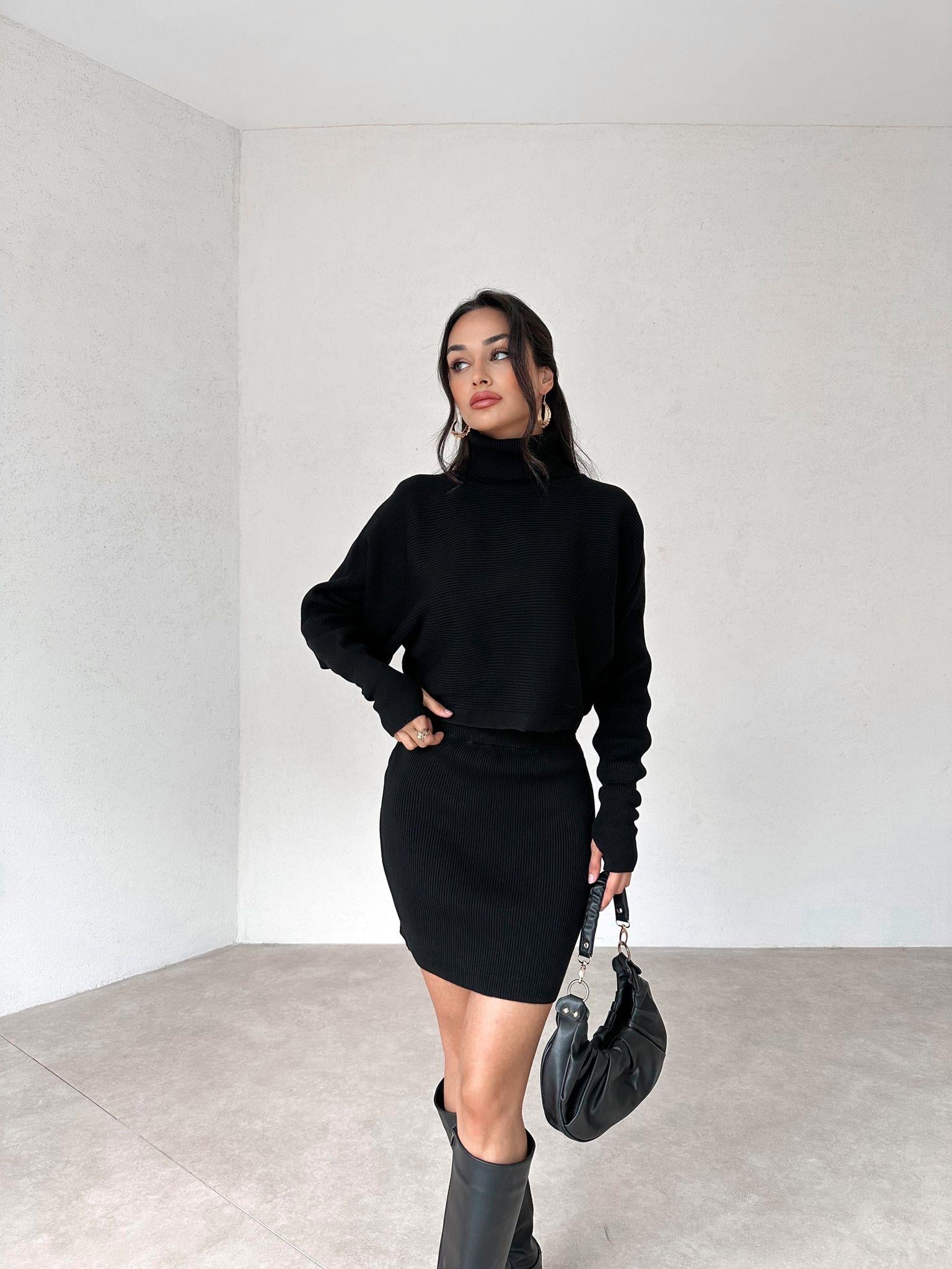 Parmak Geçmeli Boğazlı Etek Kazak Triko İkili Takım - SİYAH