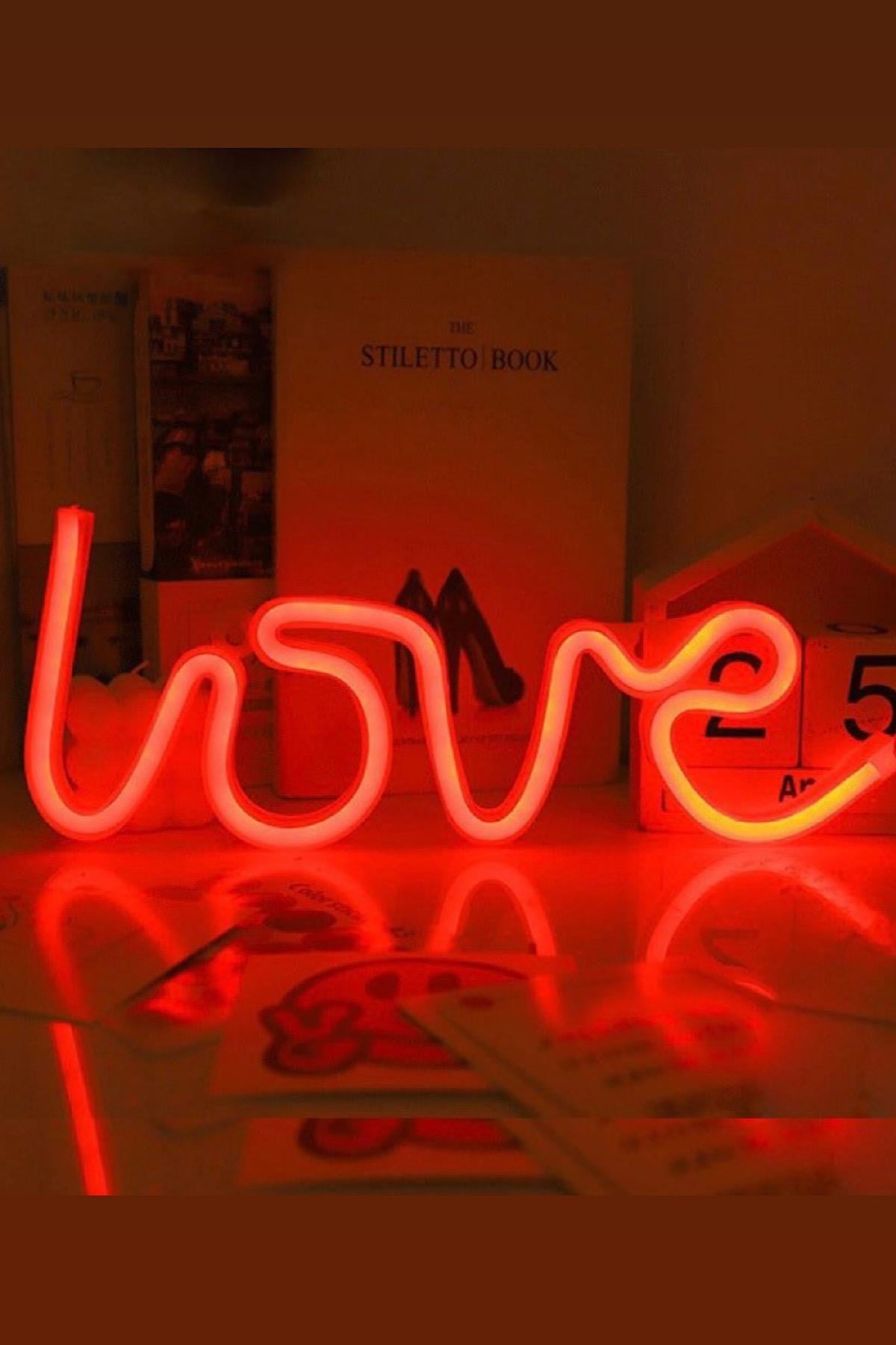 Neon Love Kırmızı