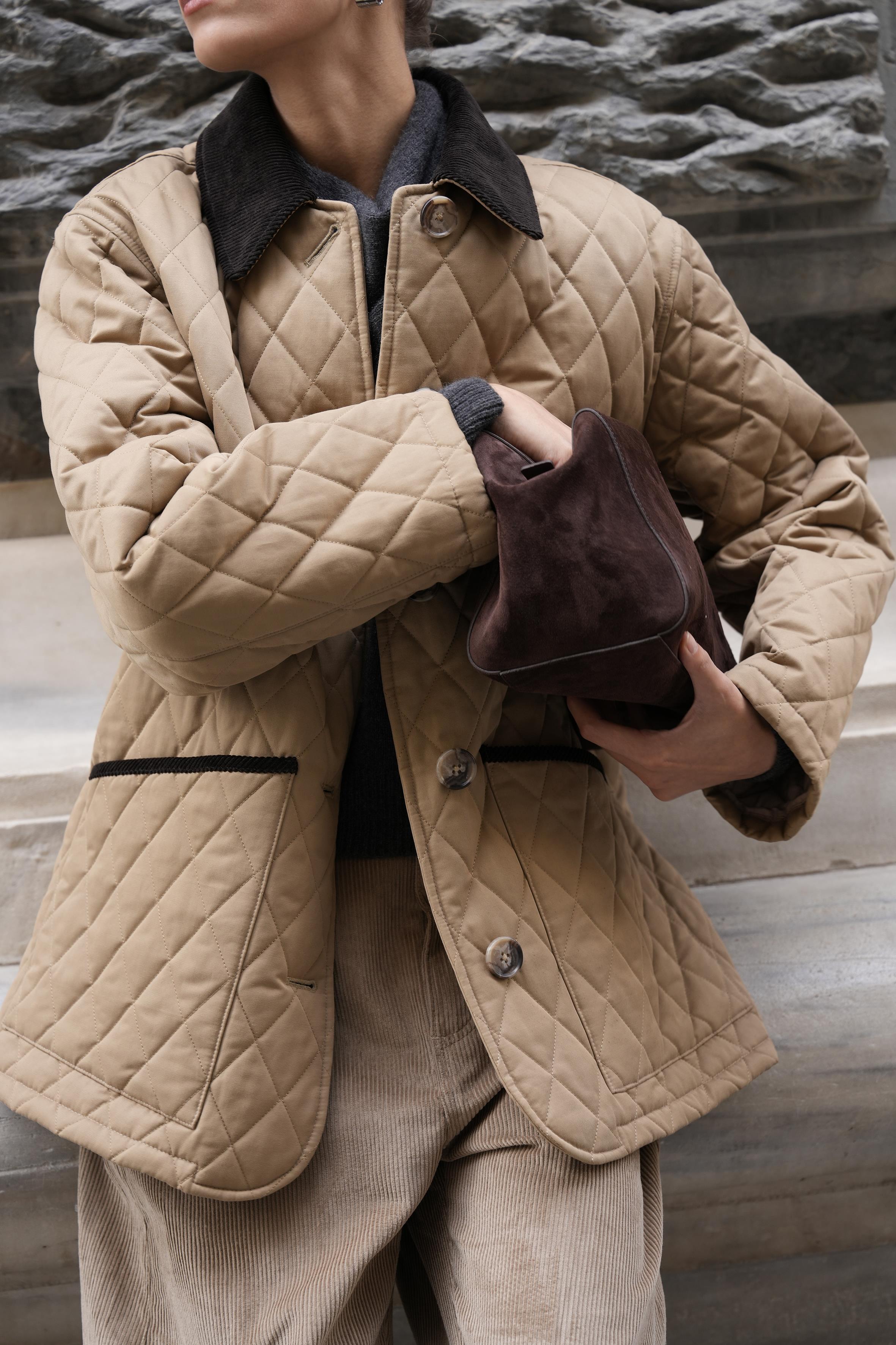 Camel Kadife Yaka Detaylı Kapitone Ceket