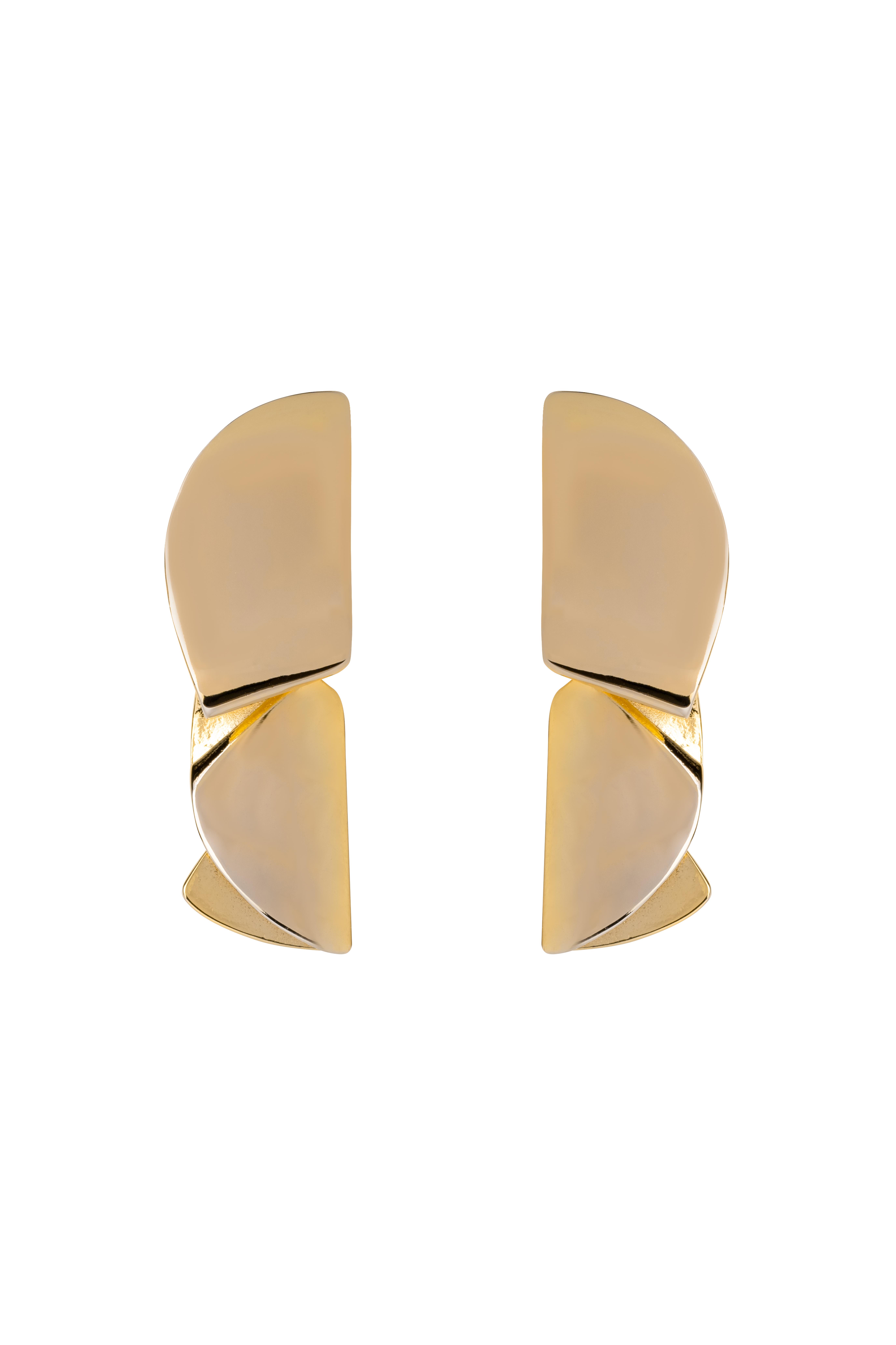 Gold Asimetrik Formlu Metal Küpe