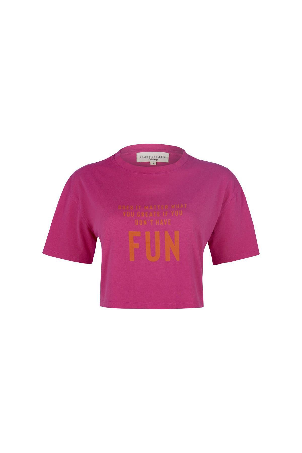 Pembe Motto Baskılı Crop Tshirt