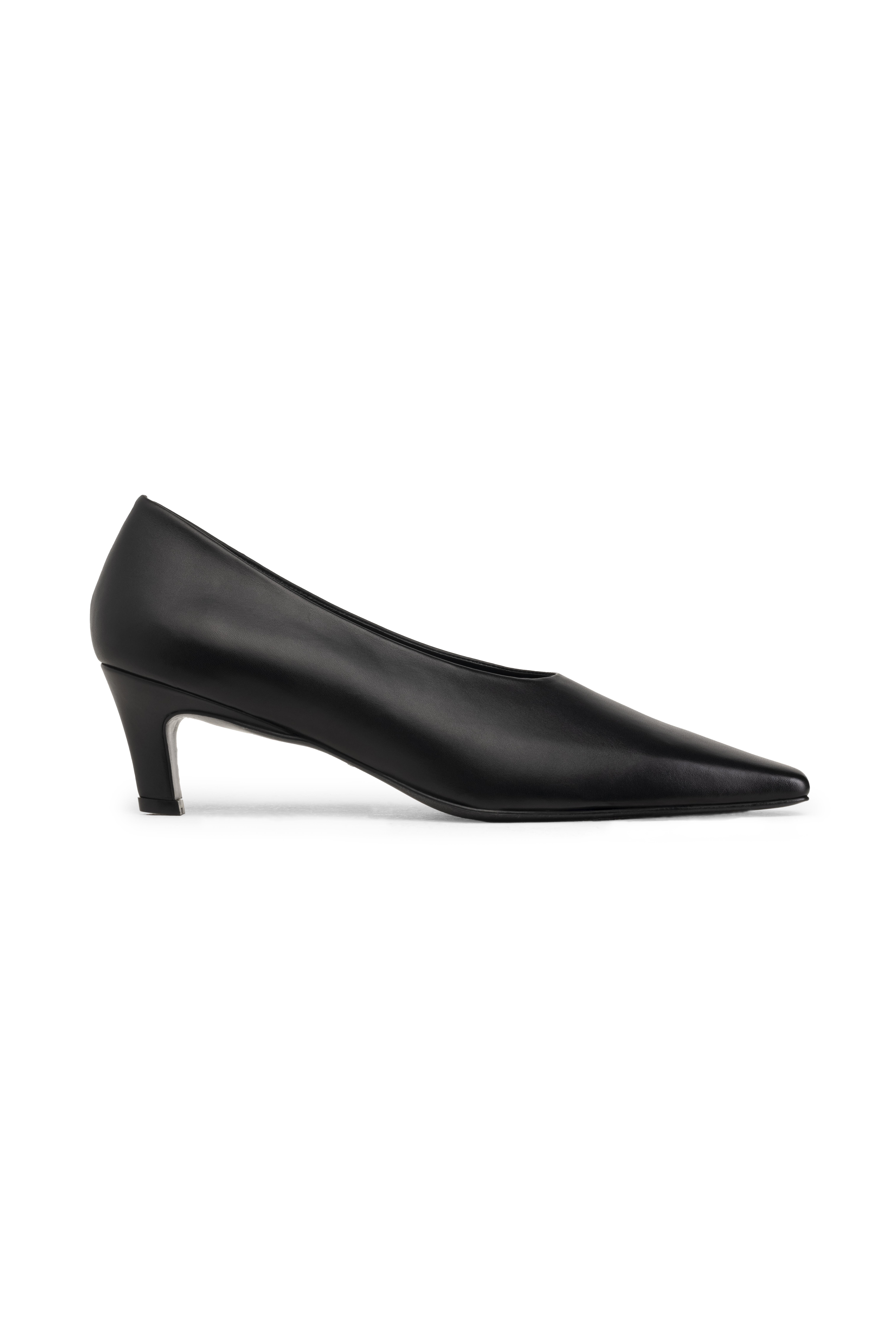 Siyah Kitten Heel Küt Burun Ayakkabı