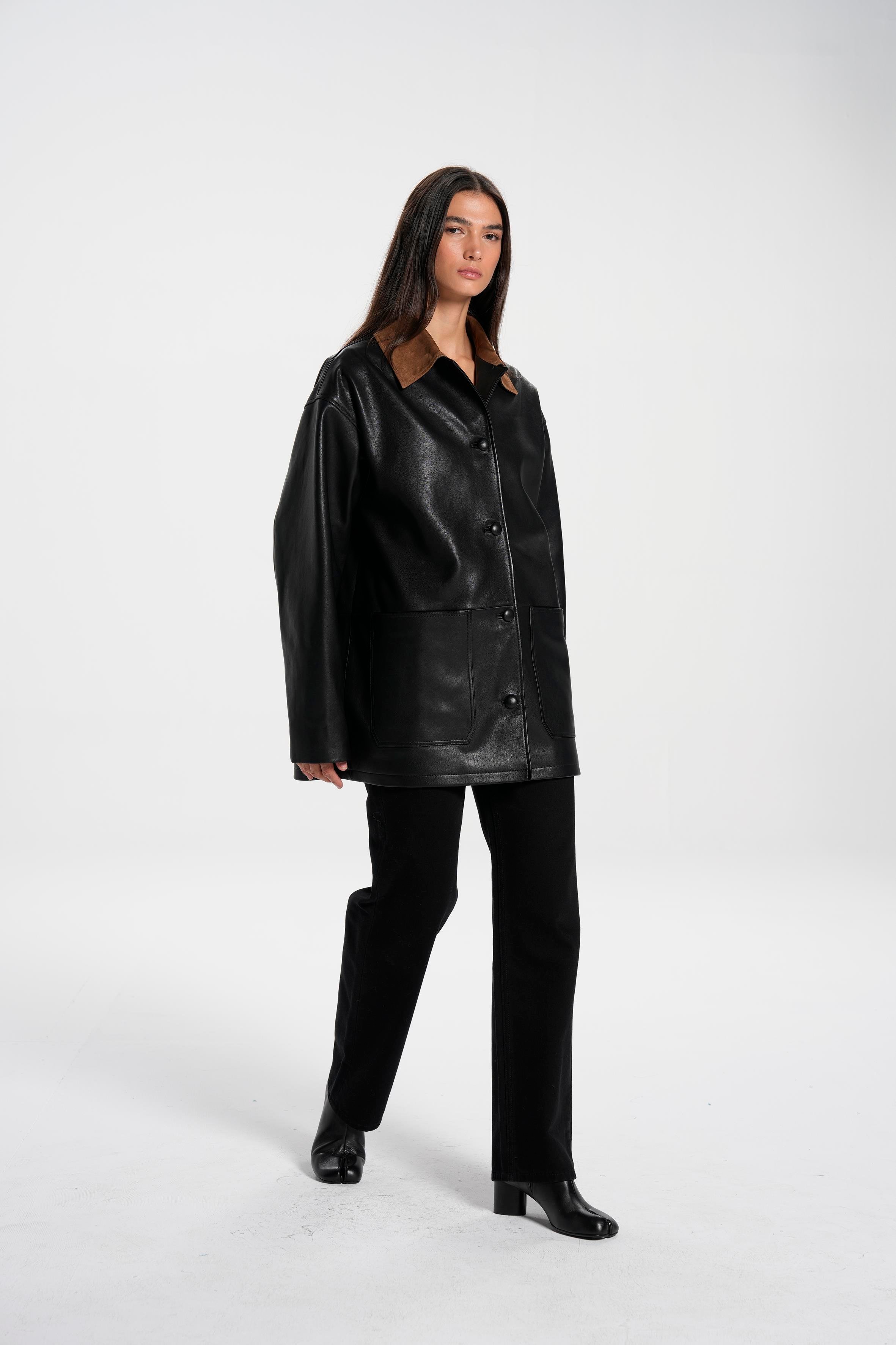 Siyah Kontrast Yaka Detaylı Deri Midi Ceket