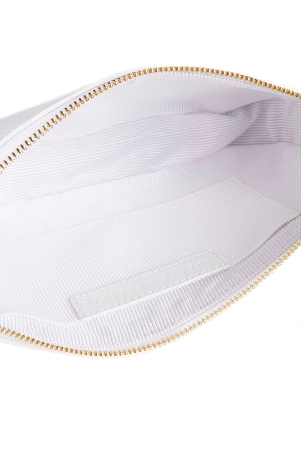 Beyaz Dokulu Classic Baguette Bag