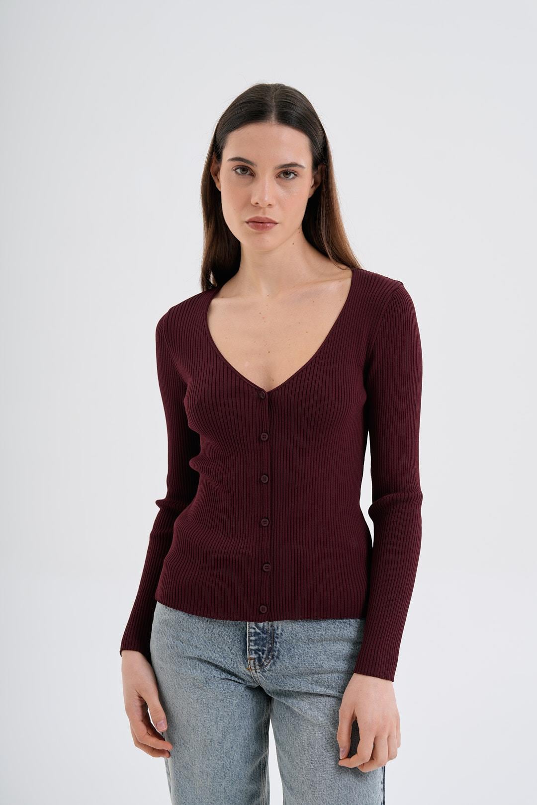 Bordo Düğmeli V Yaka Hırka