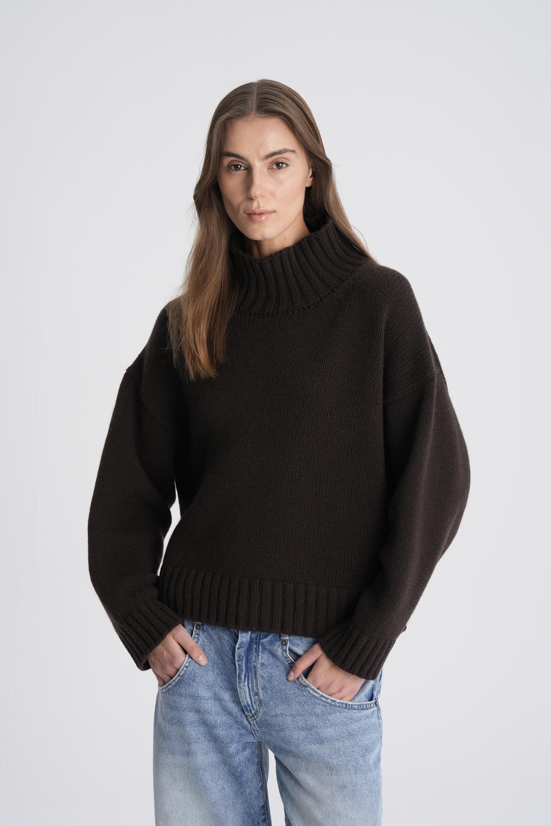 Kahverengi %100 Kaşmir Balıkçı Yaka Kazak