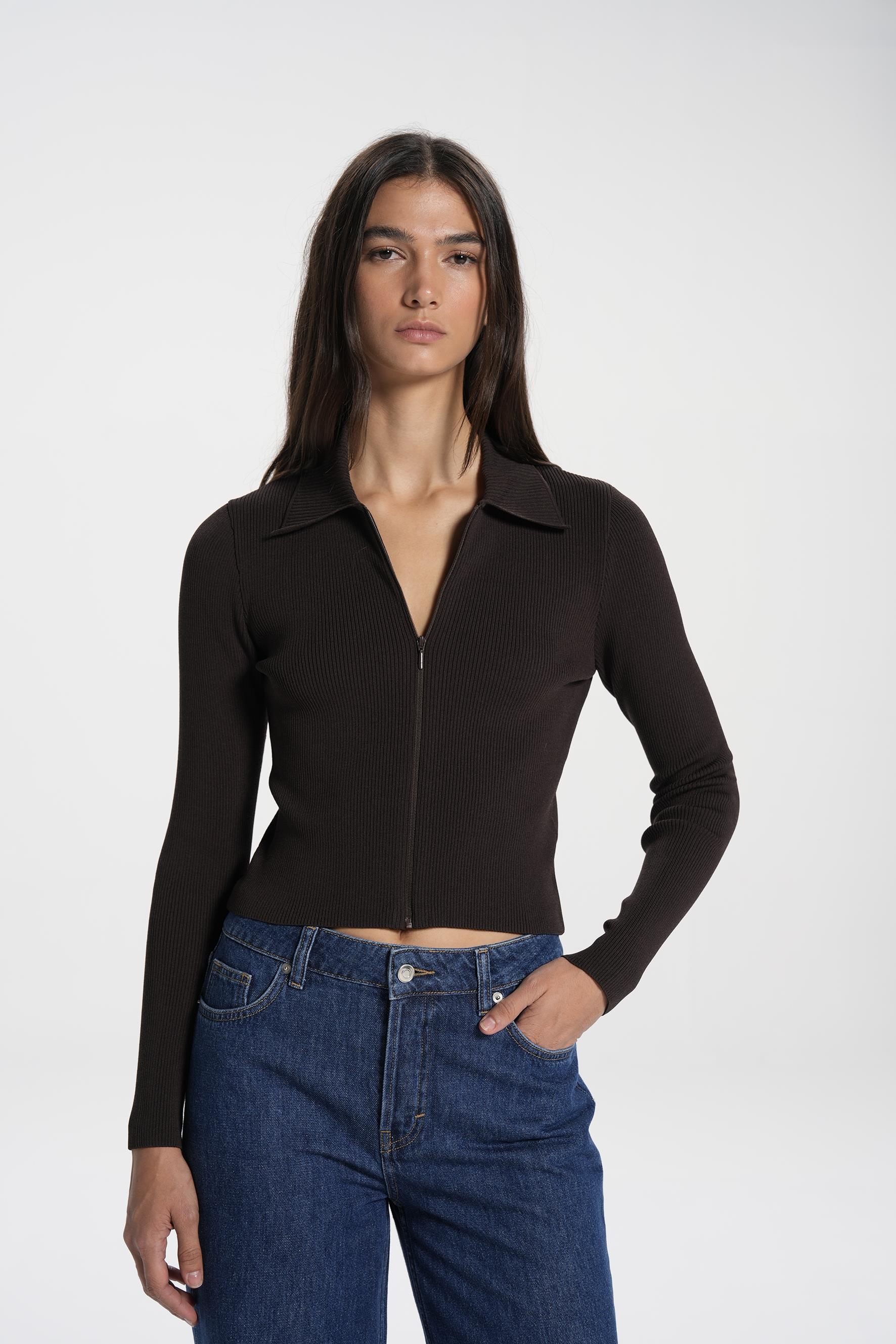 Kahverengi Polo Yaka Fitted Kısa Hırka