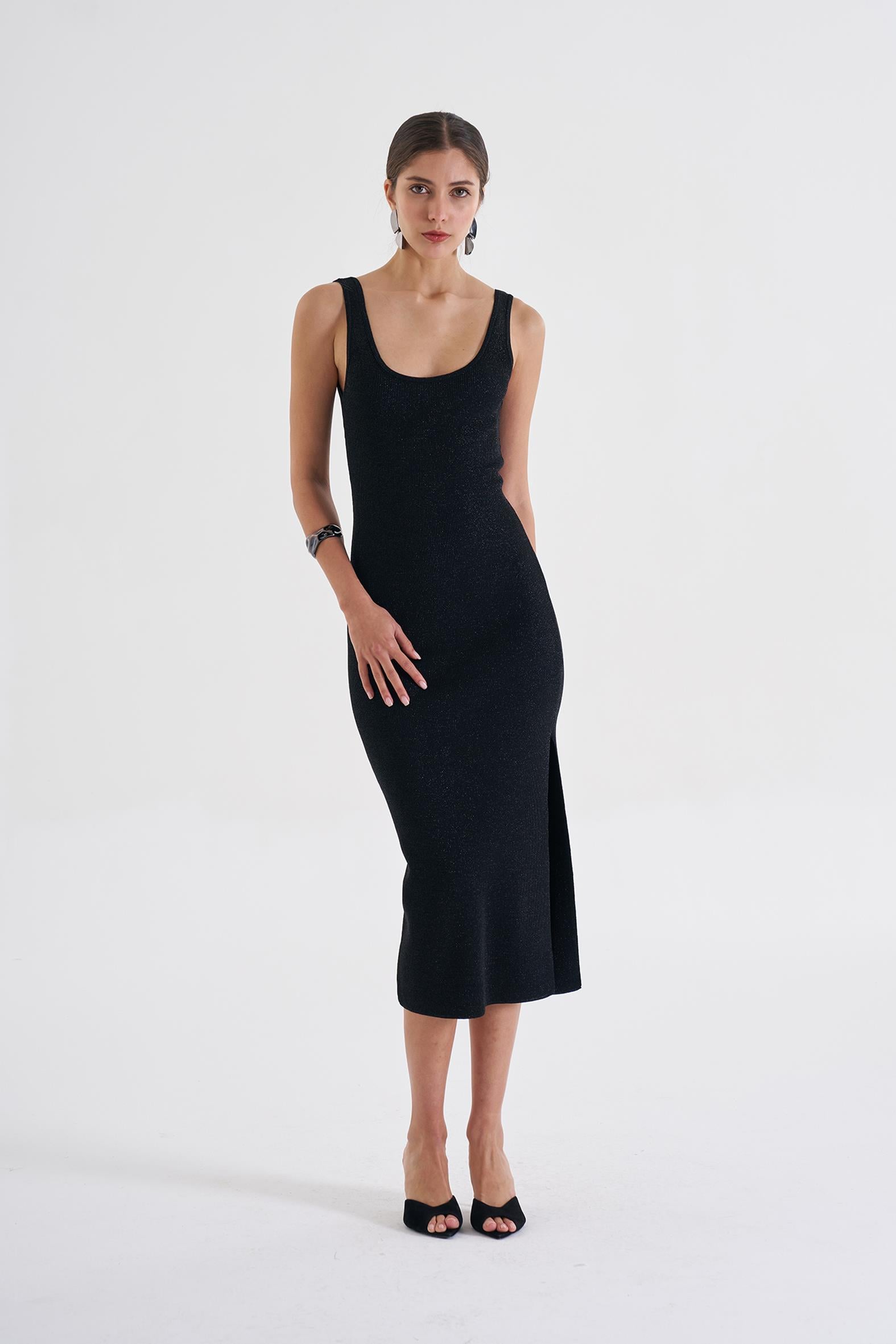 Siyah Carrie Simli Uzun Triko Elbise