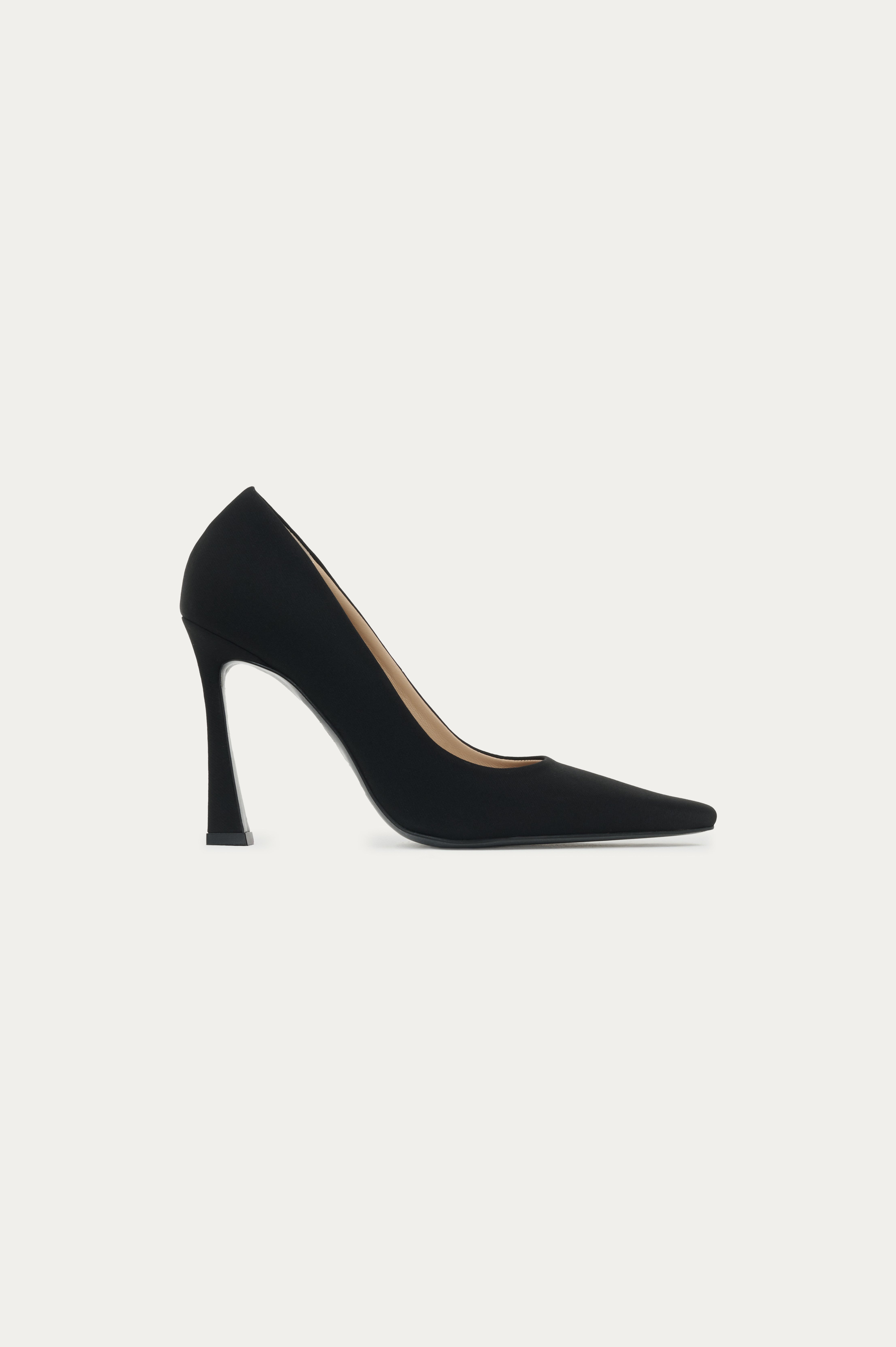 Siyah Küt Burun Scuba Stiletto