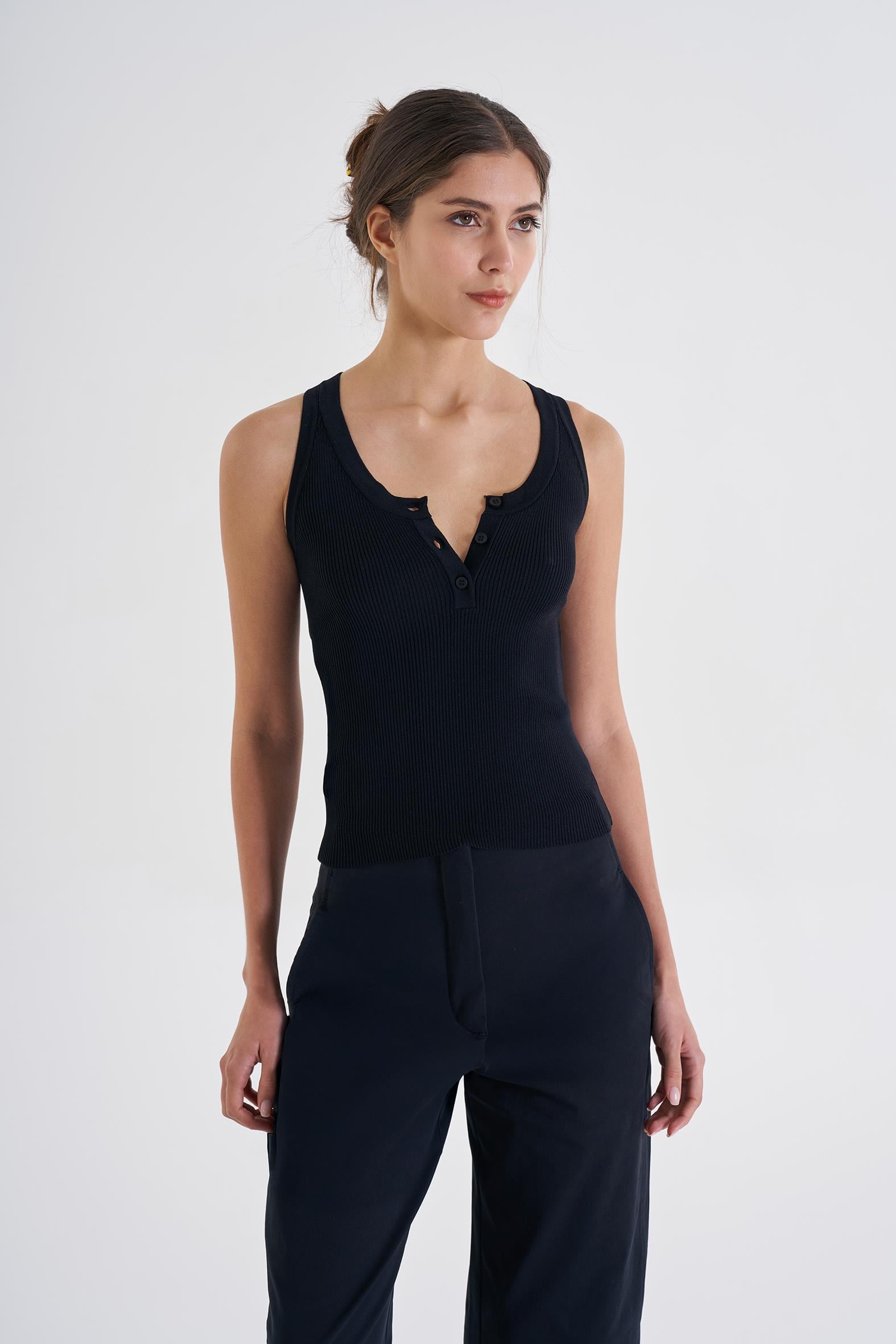 Siyah Patlı Triko Atlet