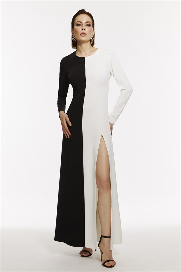 Siyah/Beyaz Colorblock Derin Yırtmaçlı Uzun Elbise