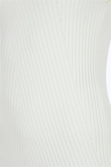 Kırık Beyaz Verev Ribli Uzun Triko Elbise