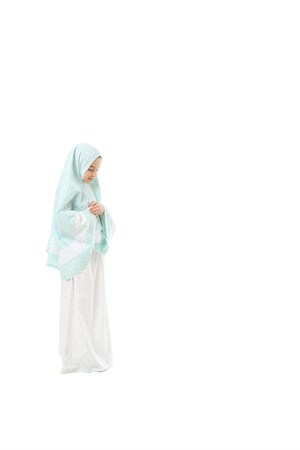Kız Çocuk Namaz Elbisesi Mint Rengi Yıldız Baskılı Kemer Desenli