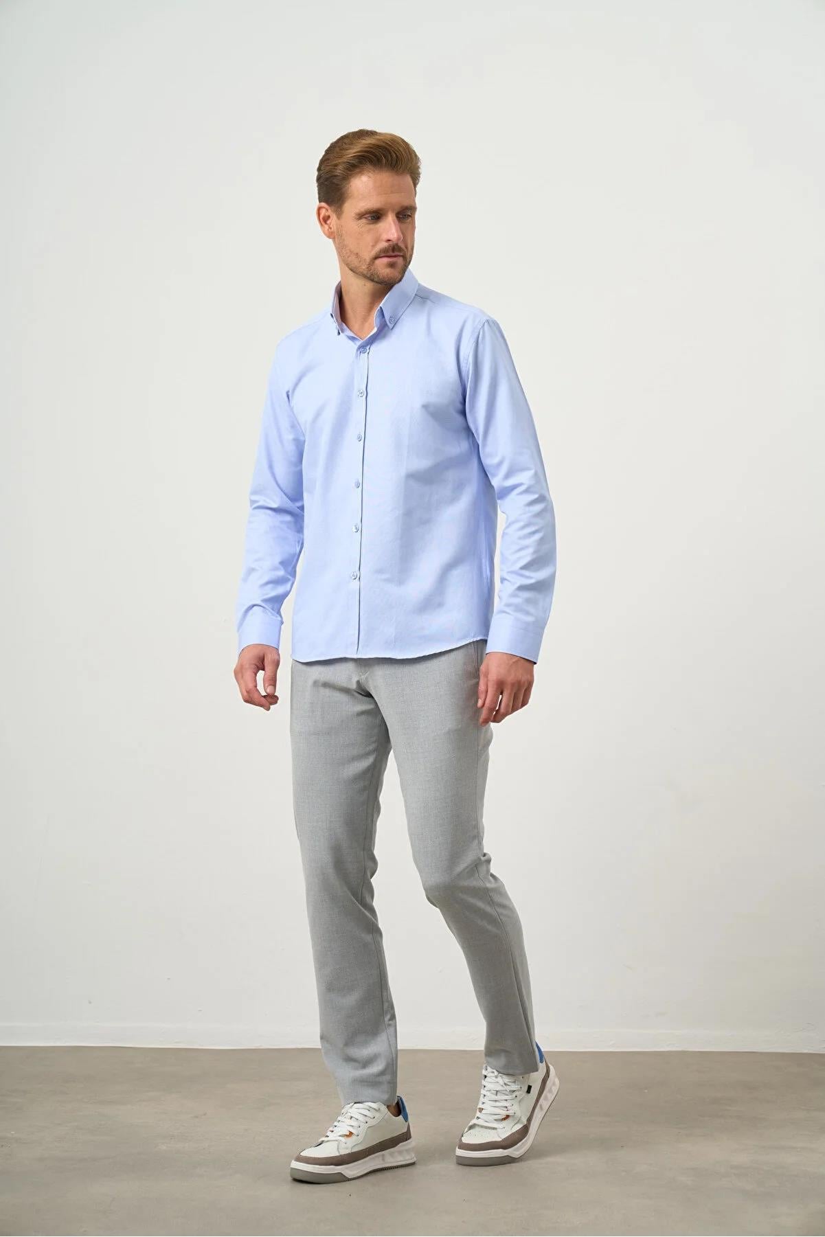 Açık Mavi Slim Fit Düğmeli Yaka Oxford Kolay Ütülenebilir Pamuklu HEDİYE KUTULU Uzun Kollu Gömlek