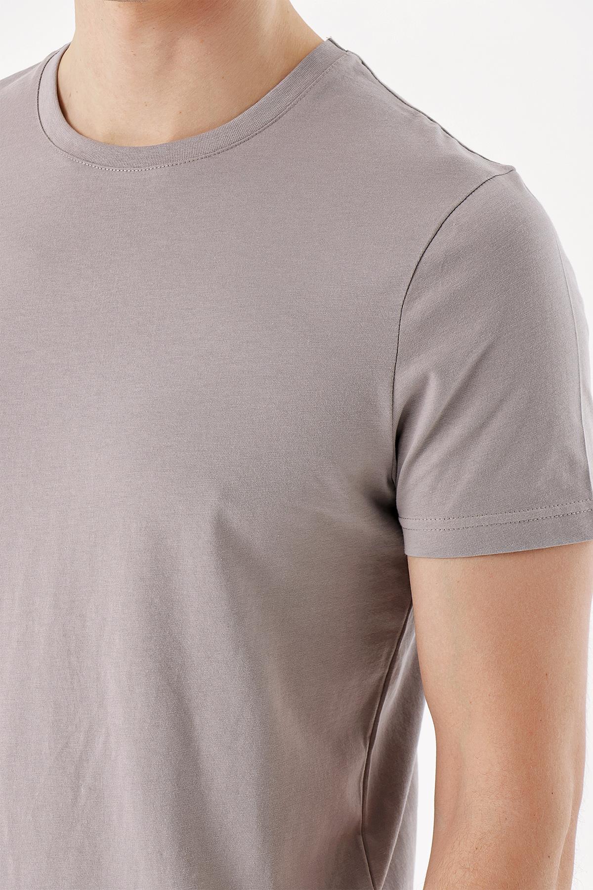Erkek Açık Gri Basic Düz %100 Pamuk Bisiklet Yaka Slim Fit Dar Kesim Kısa Kollu Tişört