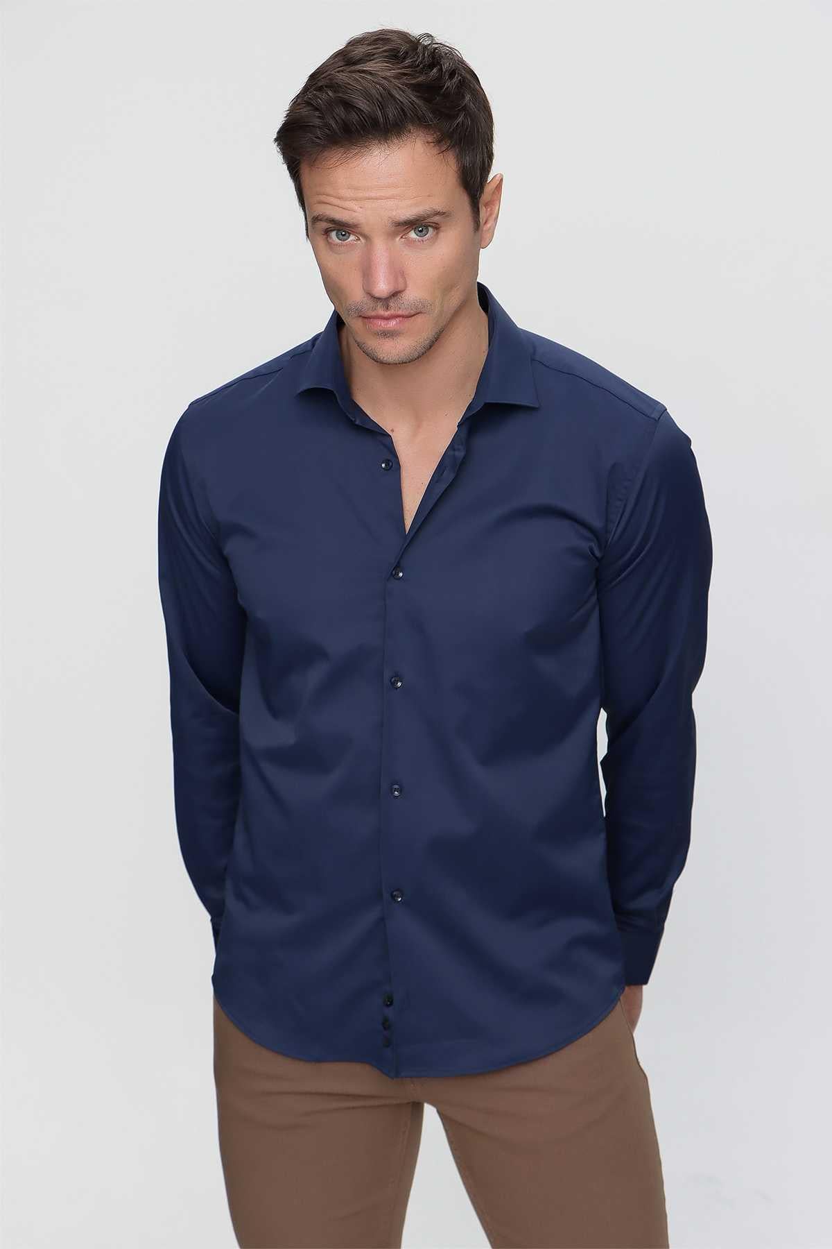 Erkek Lacivert Slim Fit Dar Kesim Düz Sert Yaka Uzun Kollu Gömlek