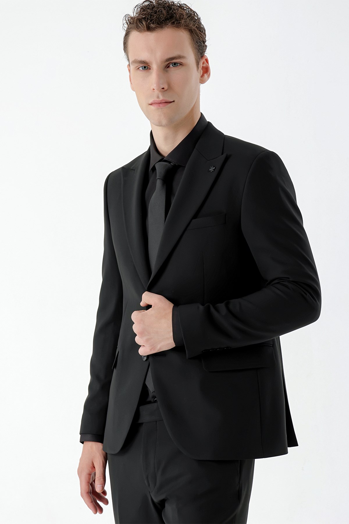 Erkek Siyah Basic Düz Slim Fit Takım Elbise (GÖMLEK,KRAVAT HEDİYE)