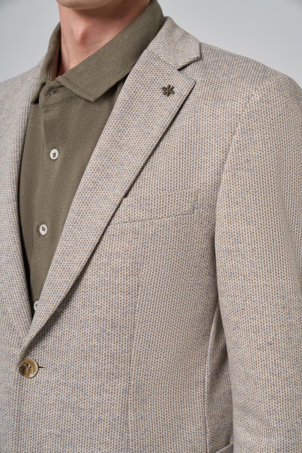 Morven Erkek Bej Örme Trend Desenli Slim Fit Mono Yaka Ceket
