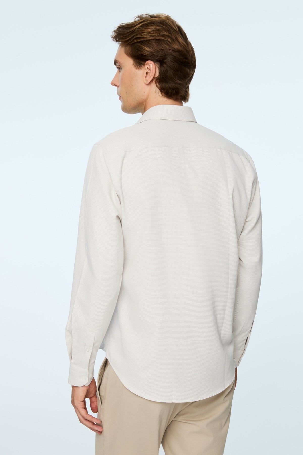 Morven Erkek Bej Polyester Trend Desenli Dynamic Fit Sert Yaka Gömlek