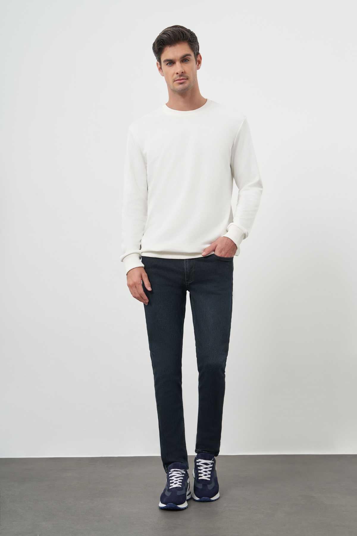 Morven Erkek Beyaz Basic Bisiklet Yaka Sweat-Shirt